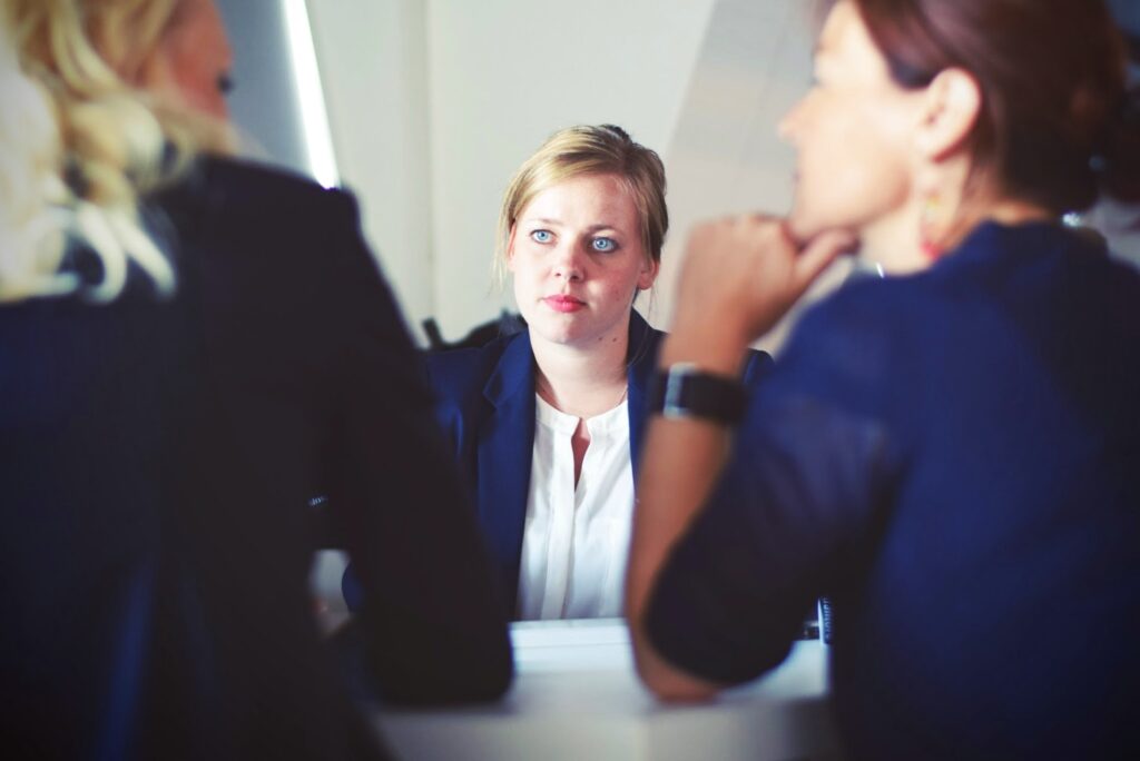 O que devo saber antes de fazer uma entrevista de emprego?