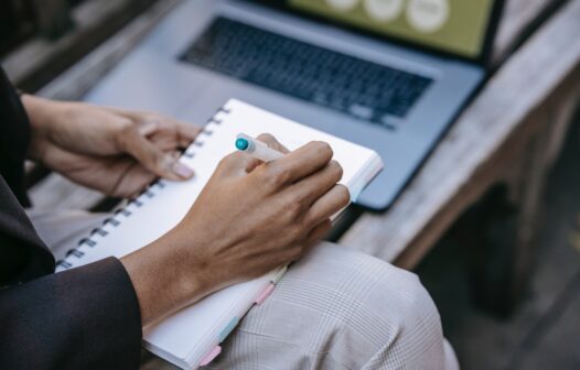 Projeto fomenta inclusão digital e capacitação para público LGBTQIA+