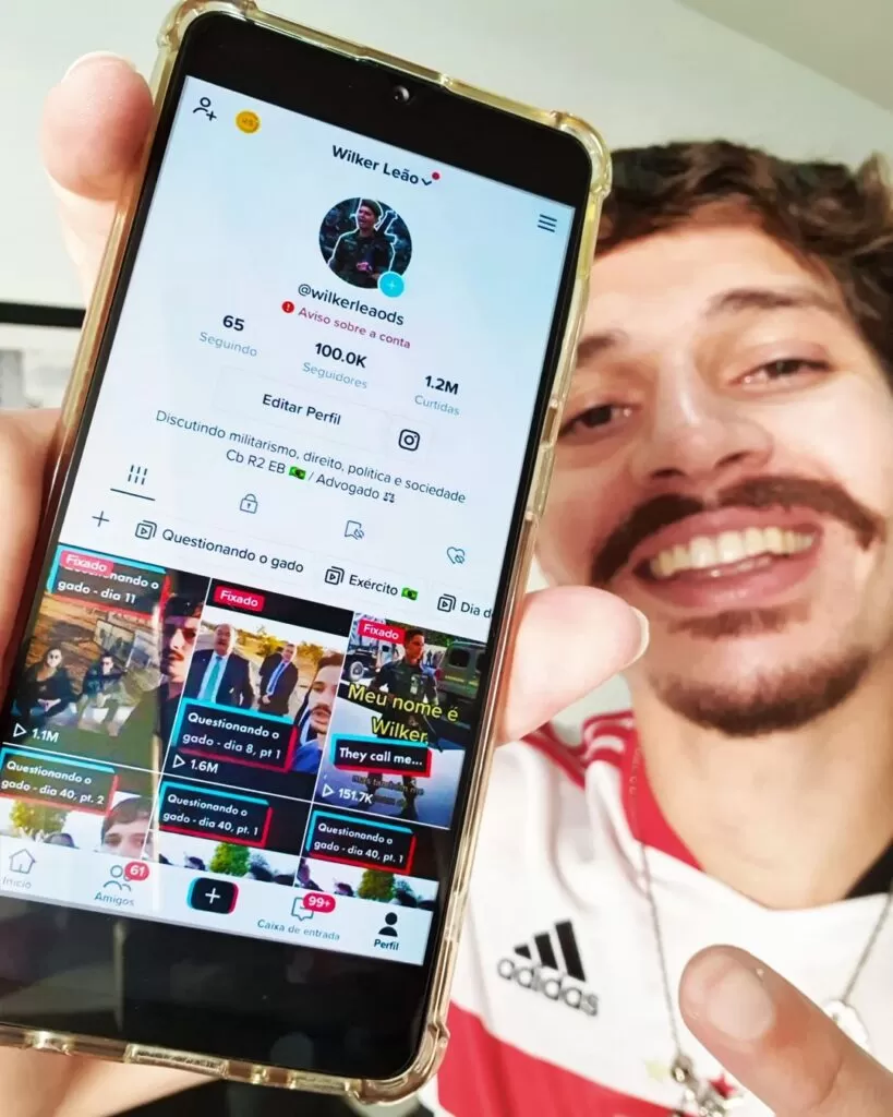 Saiba quem é Wilker Leão, youtuber que chamou Bolsonaro de “tchutchuca do Centrão”