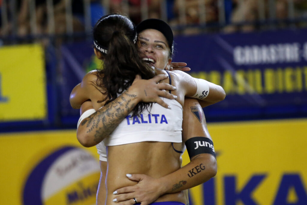 Rebecca e Talita são campeãs da etapa de Fortaleza do Circuito Brasileiro de Vôlei de Praia