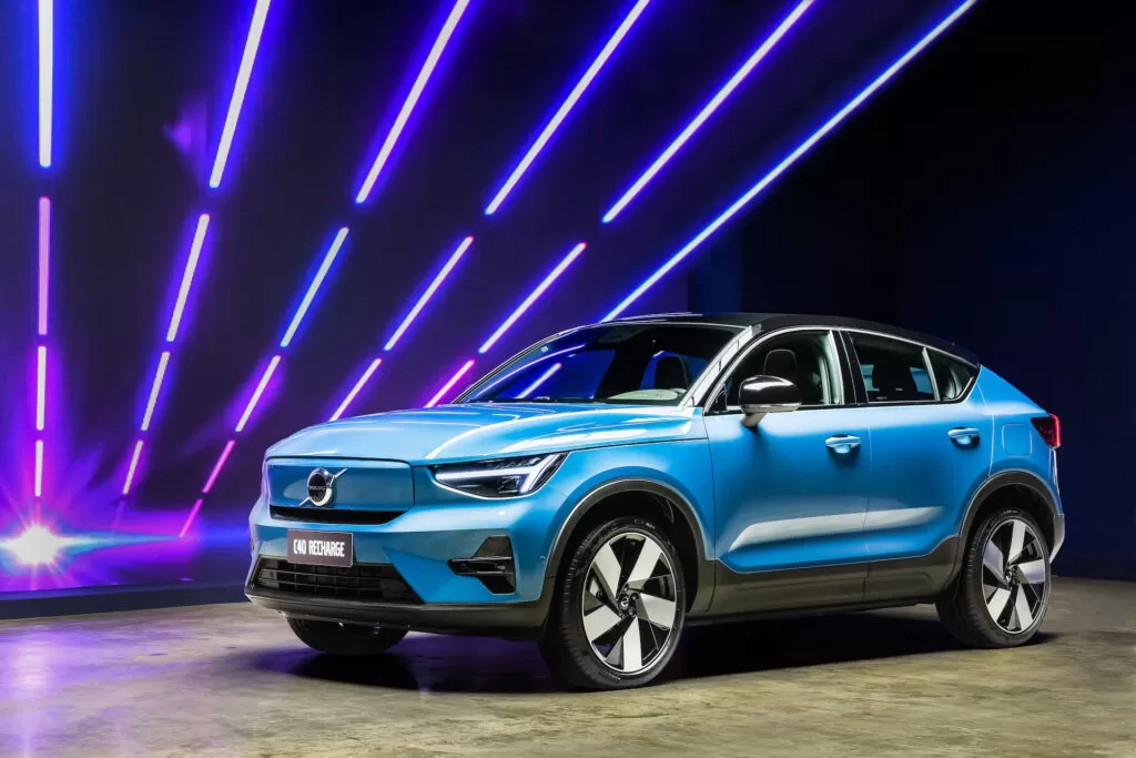 Volvo lança novo carro elétrico