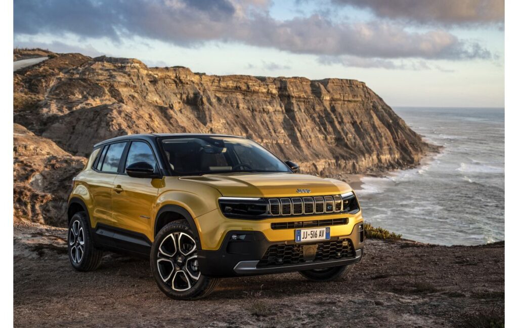 Jeep anuncia ofensiva de veículos elétricos