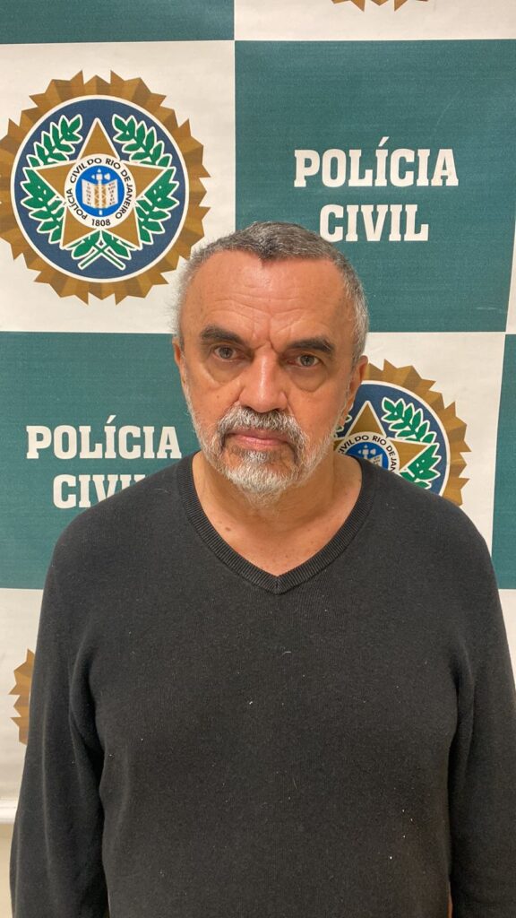 Ator José Dumont é preso sob suspeita de armazenar imagens de pornografia infantil