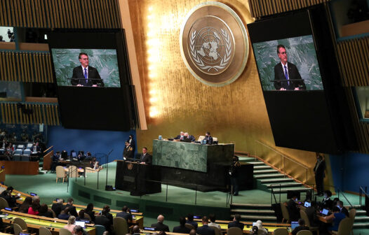 Em discurso na ONU, Bolsonaro cita dados da gestão dele e ataca governo petista