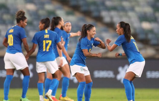 Seleção feminina goleia em segundo amistoso contra África do Sul