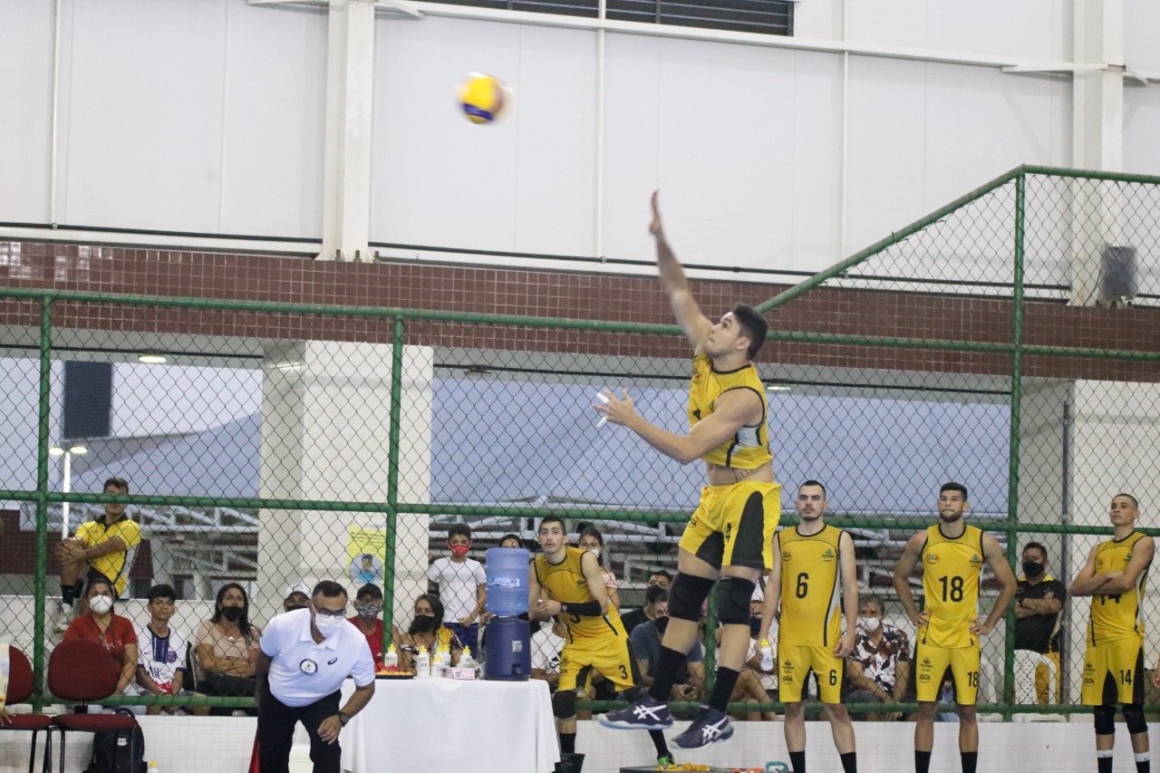 Rede Cuca Vôlei realiza seletiva para time de base feminino