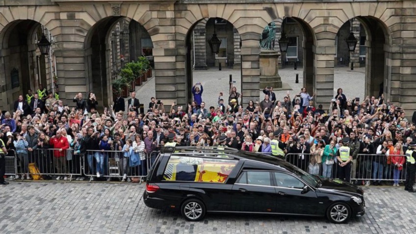 Funeral da Rainha Elizabeth II acontece nesta segunda-feira (19)