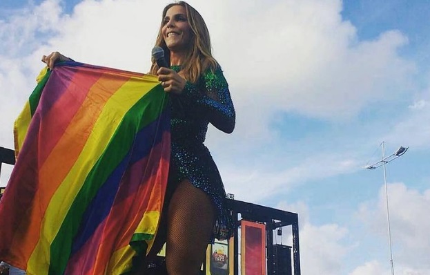 Ivete Sangalo dispara contra Bolsonaro: “Dia 2, vamos mudar tudo”