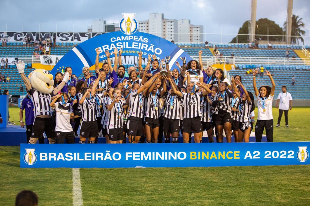 Izolda Cela parabeniza vitória do time feminino do Ceará pelo título no Campeonato Brasileiro Série A2