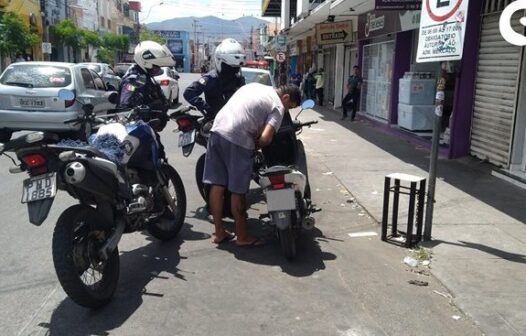 Motocicleta é apreendida em Sobral com mais de 200 multas que somam quase R$ 50 mil 