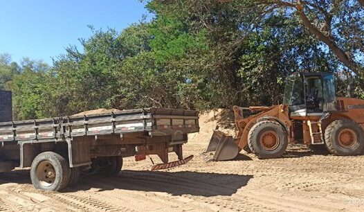 Trio é preso por extração ilegal de areia no interior do Ceará