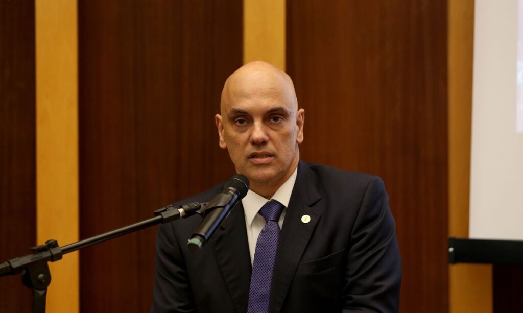 Alexandre de Moraes derruba investigações sobre institutos de pesquisa