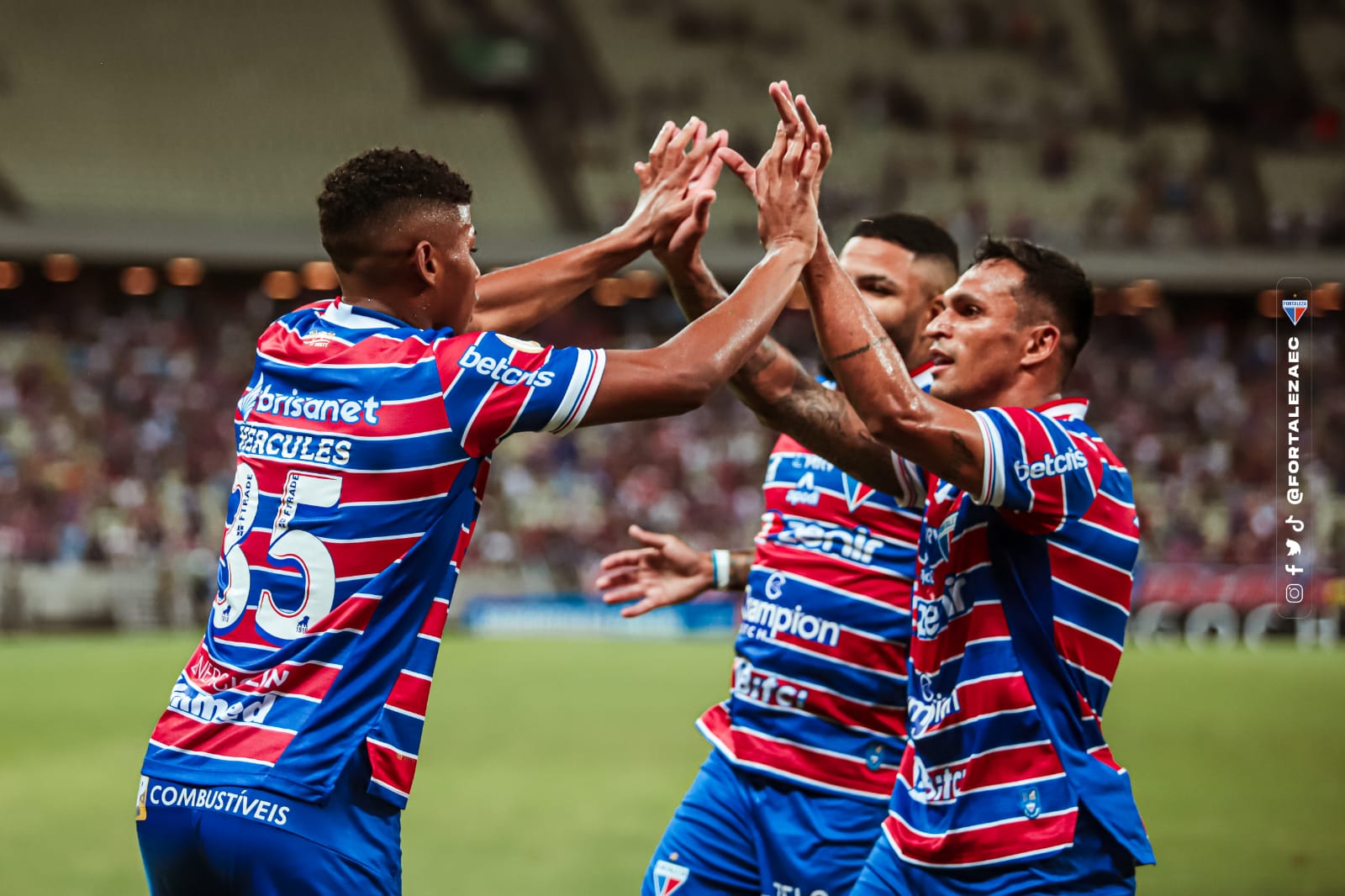 Fortaleza x AtléticoGO onde assistir, horário e possíveis escalações