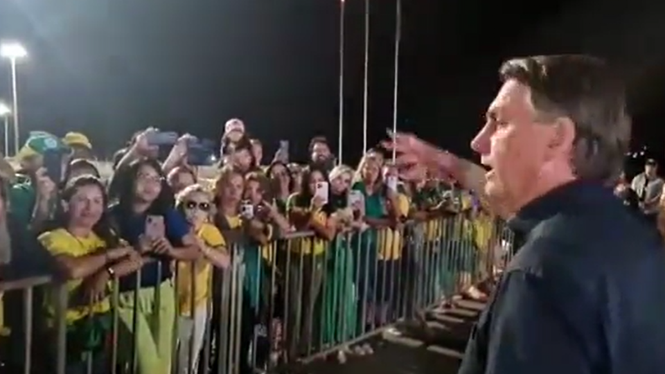 Bolsonaro ataca Simone Tebet e Soraya Thronicke após votação