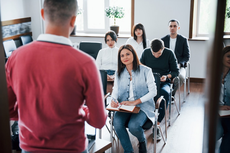 Programa Expandir abre vagas para mais de 30 cursos gratuitos em outubro