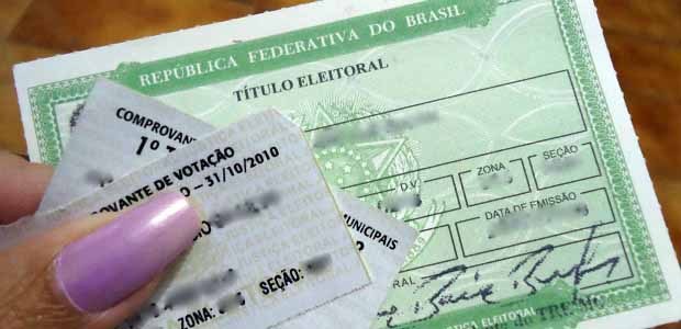 Adolescentes a partir de 15 anos já podem solicitar o título eleitoral no Ceará; confira detalhes