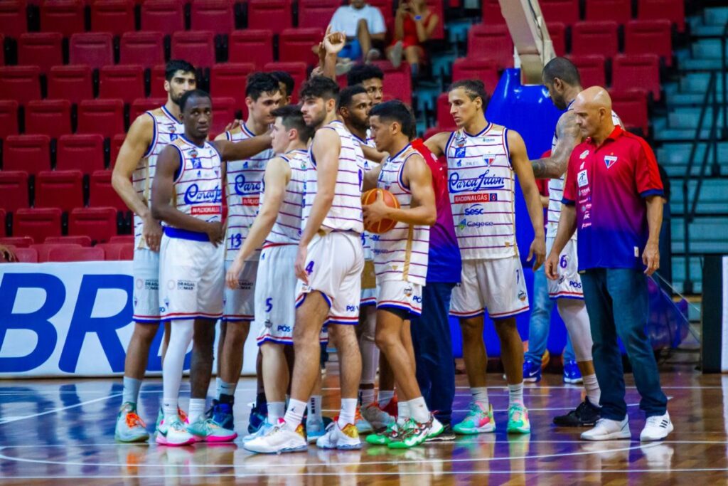 NBB no Aracati: Flamengo vence Fortaleza Basquete Cearense em