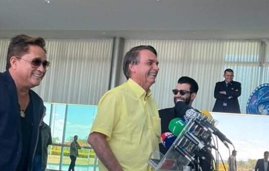 Em visita ao Palácio da Alvorada, Gusttavo Lima e Leonardo declaram apoio a Bolsonaro