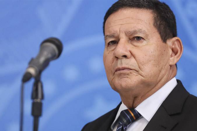 Hamilton Mourão tem agenda em Fortaleza neste sábado (22)