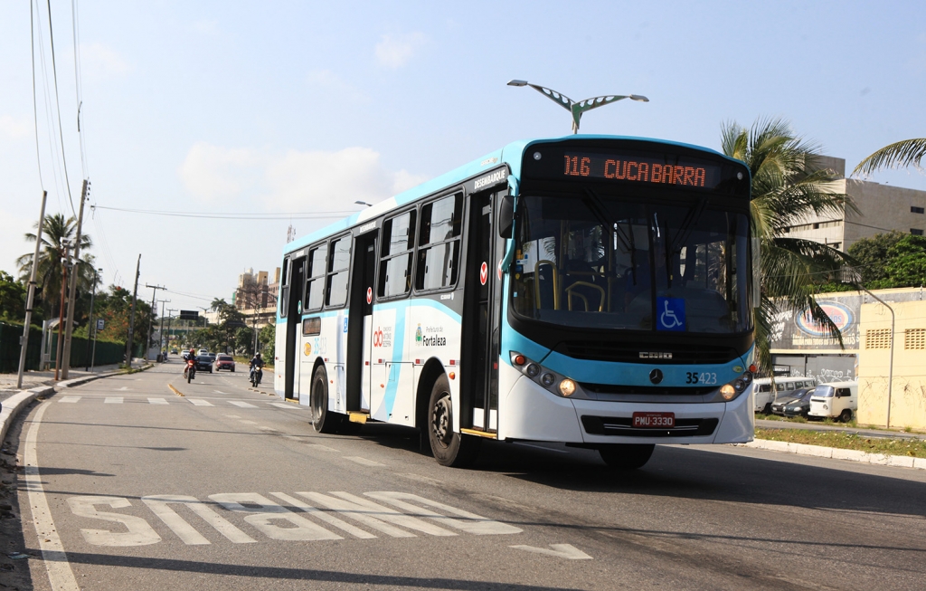 Mais de 300 cidades terão transporte público gratuito no domingo (30)