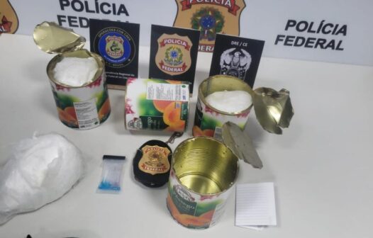 Mulher é presa com cocaína em latas de pêssego no Aeroporto de Fortaleza