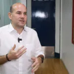 Roberto Cláudio fala em “conivência com facções criminosas” ao se referir à oposição no Ceará