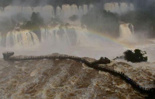 Turista canadense morre nas cataratas do Iguaçu; ele teria caído ao fazer selfie