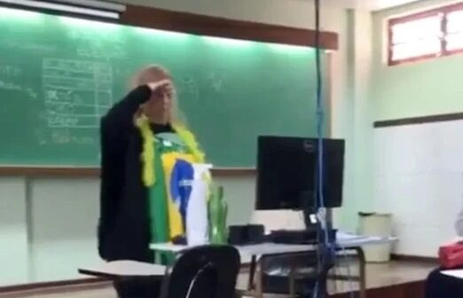 Professora é demitida após fazer saudação nazista em escola no Paraná