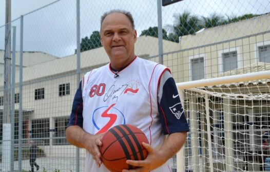 Oscar Schmidt decide parar com tratamento contra o câncer