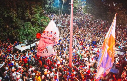 Torcida lota sede do Fortaleza para festejar aniversário do clube