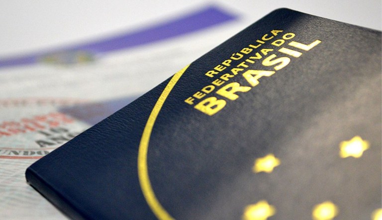 Confecção de passaportes será suspensa a partir deste sábado (19)