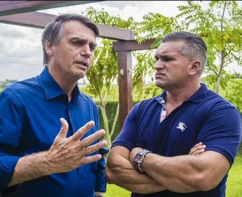 Deputado desabafa e afirma que Bolsonaro bate em Michelle