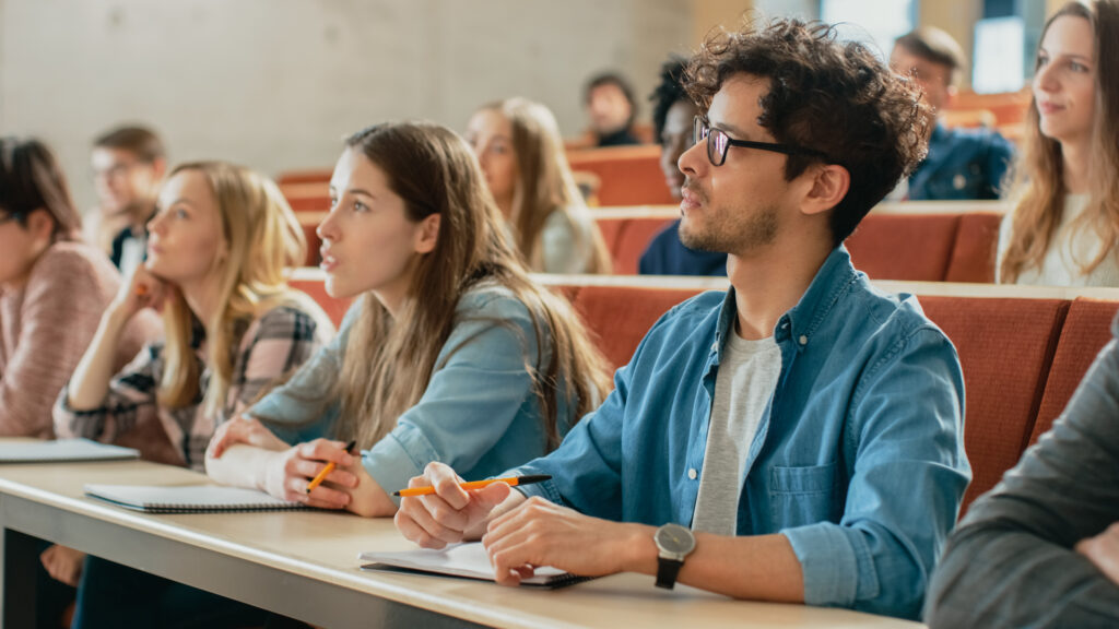 Hapvida NotreDame Intermédica abre curso de formação profissional com inclusão social em TI em todo o Brasil