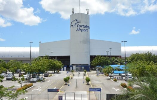 Justiça consegue liminar que proíbe cobrança por parada no meio-fio do Aeroporto de Fortaleza