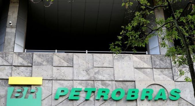 Petrobras aprova dividendos de R$ 43,6 bi no 3º trimestre