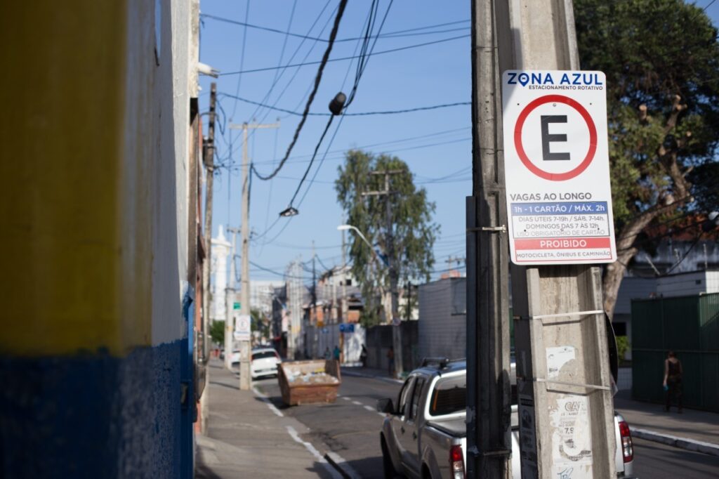 Mudanças no horário da Zona Azul entram em vigor em Fortaleza