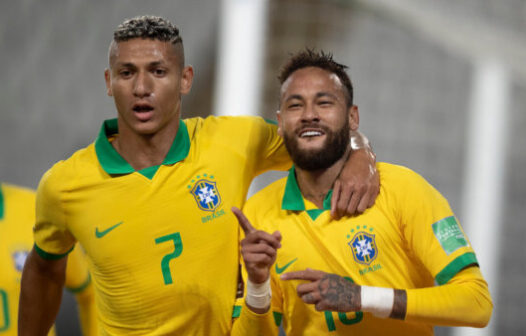 Richarlison defende Neymar de críticas feitas por jornal alemão: “arrogante são eles”