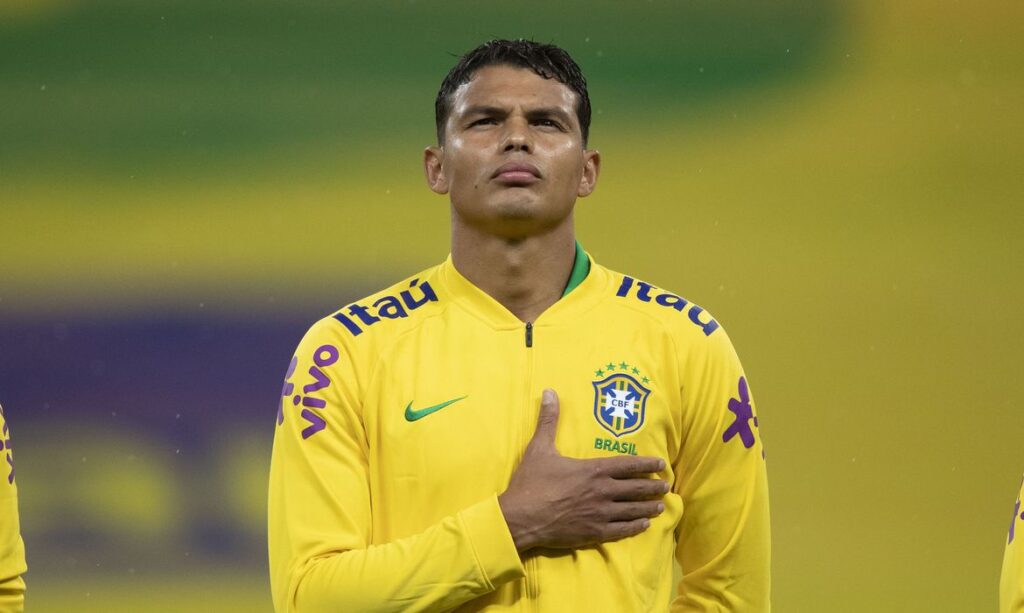 Tite escolhe Thiago Silva como capitão do Brasil na estreia da Copa