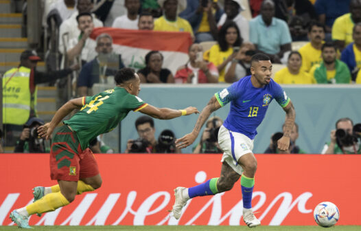 Brasil perde para Camarões e enfrenta a Coreia do Sul nas oitavas de final