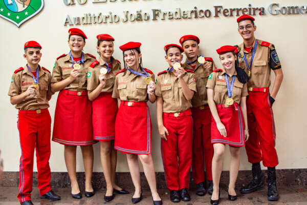 Alunos do colégio do CBMCE ganham medalhas de ouro em competição nacional