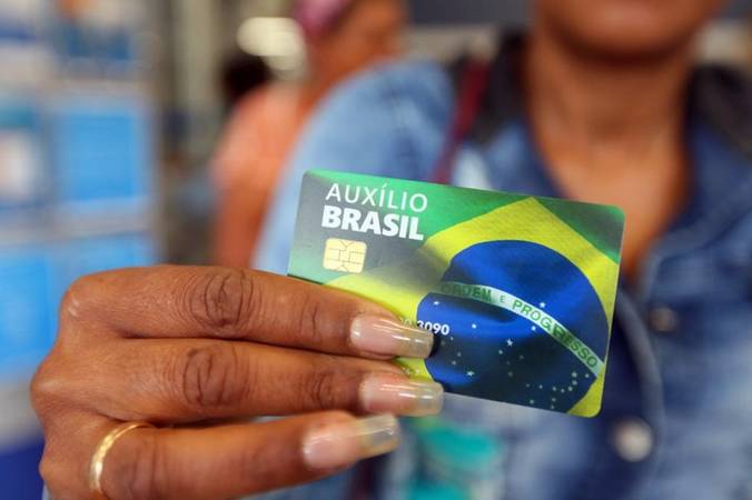 Auxílio Brasil: nova rodada de pagamentos é liberada nesta quarta-feira (14)