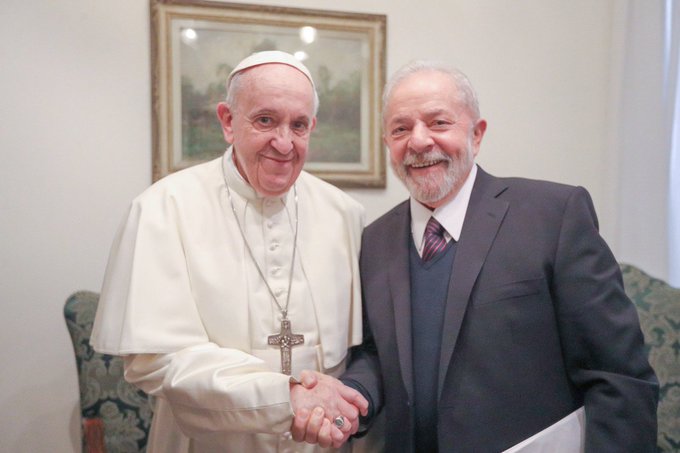 Lula parabeniza Papa Francisco pelo aniversário de 86 anos