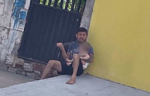 Homem ameaça companheira e bebê com facão em Fortaleza