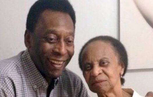 Irmã de Pelé revela que mãe do Rei do Futebol ainda não sabe sobre a morte do filho