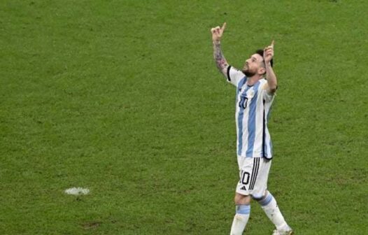 Messi iguala recorde histórico de Copas em jogo contra a Croácia