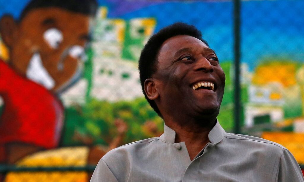 O mundo se despede do Edson, mas o Pelé é eterno.