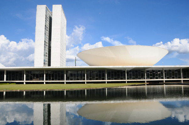 Plenário da Câmara se reúne nesta terça-feira (13) para votar PEC da Transição