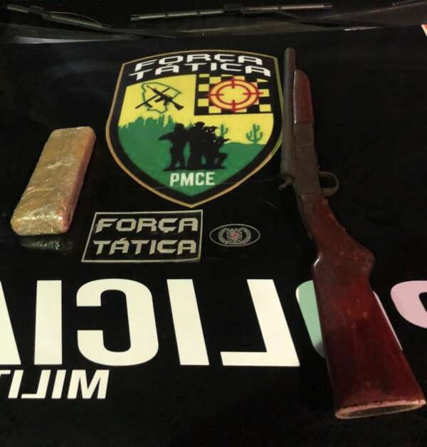 Polícia Militar apreende espingarda e 500g de maconha em bairro da periferia de Fortaleza