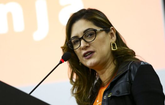 Política Valorizar idosos é condição para avanço da sociedade, diz ministra