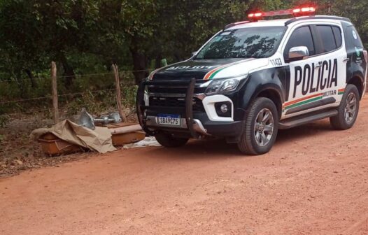 Homens roubam carro de uma funerária a caminho de um velório no interior do Ceará